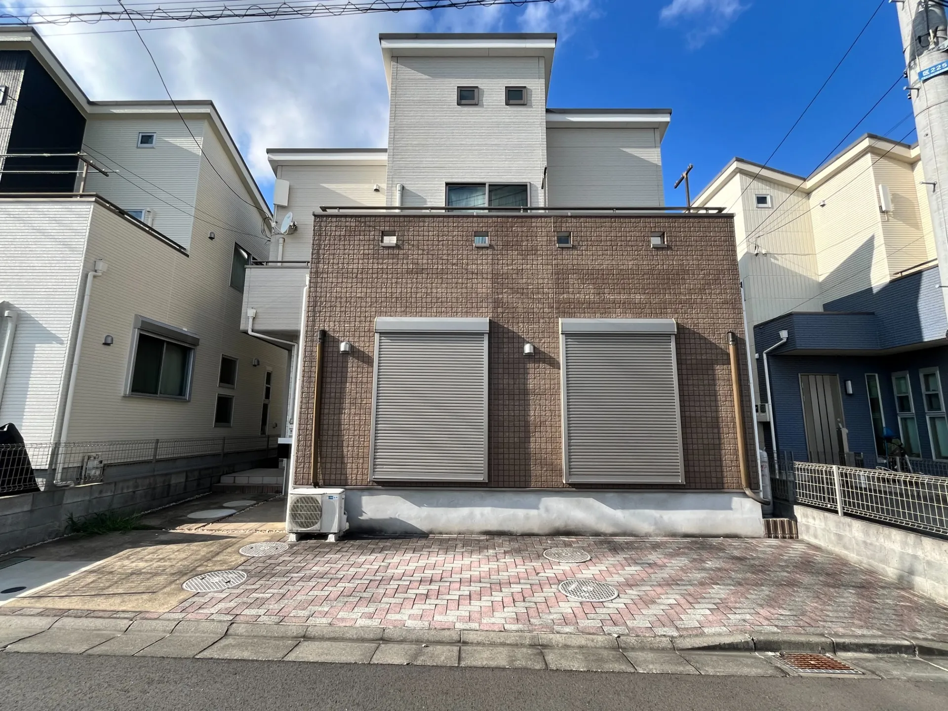 戸田市新曽2296-1戸建て