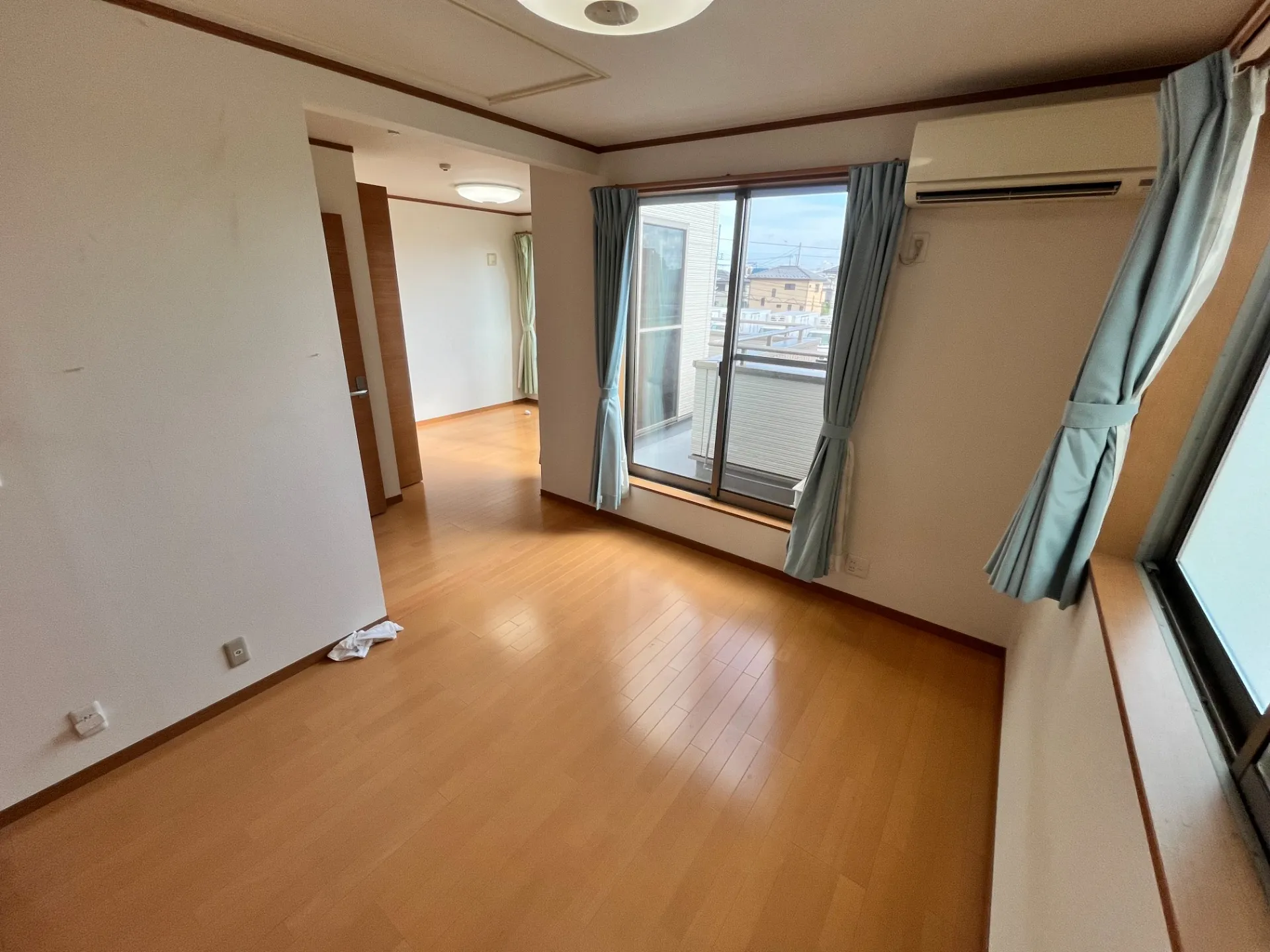 戸田市新曽2296-1戸建て